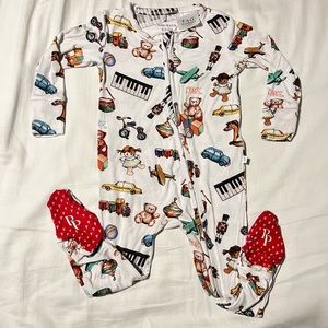 LIMITED EDITION - FAO SCHWARZ TOYS FOOTIE ZIPPERED ONE PIECE ZIPPY BAMBOO